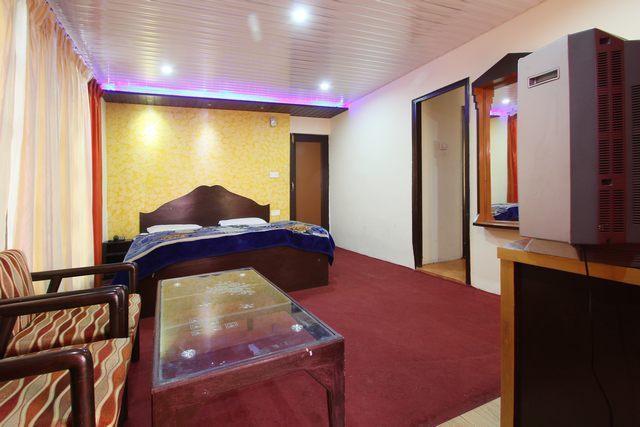 Hotel Bombay Palace Dalhousie Dış mekan fotoğraf